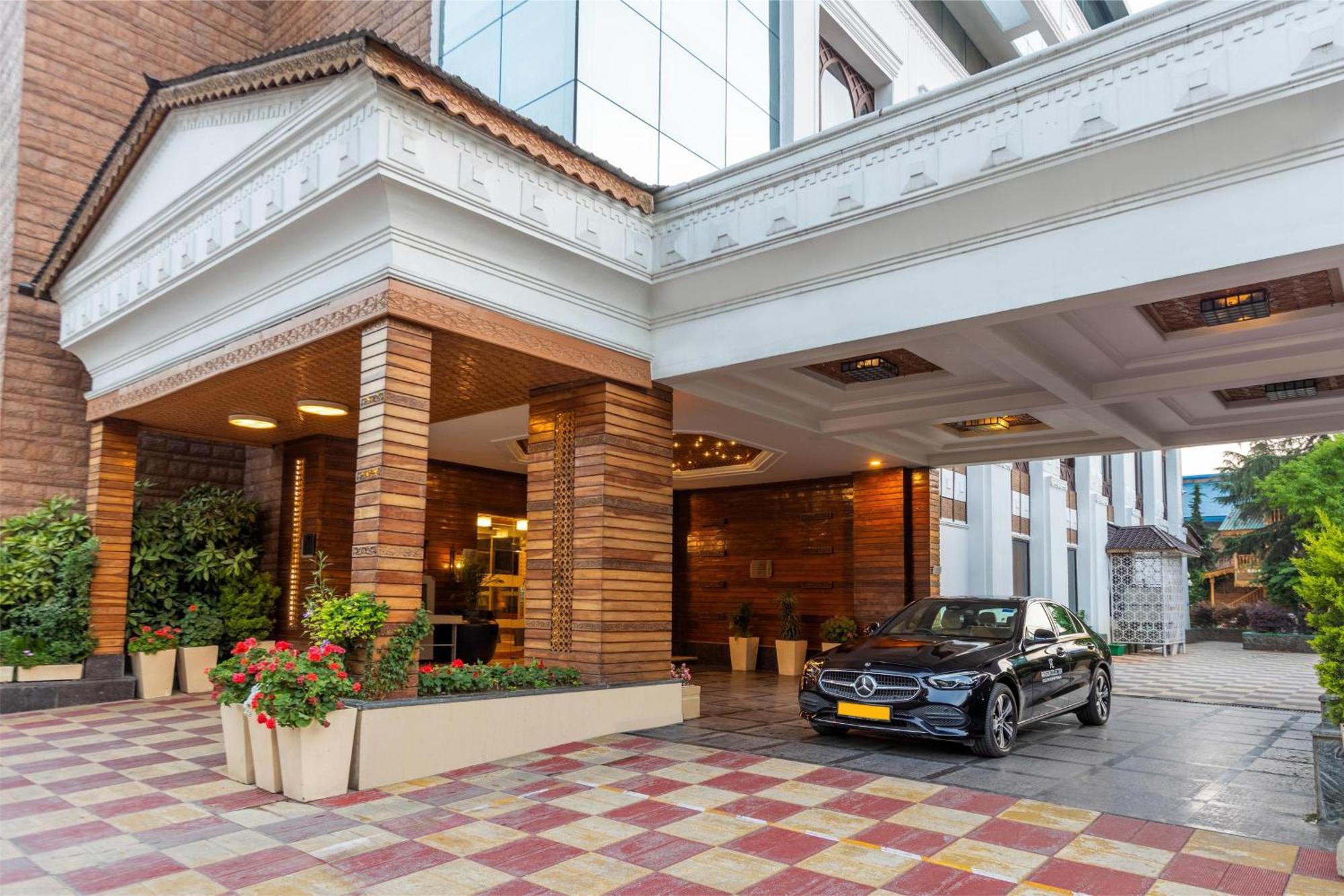 होटल Radisson 4*